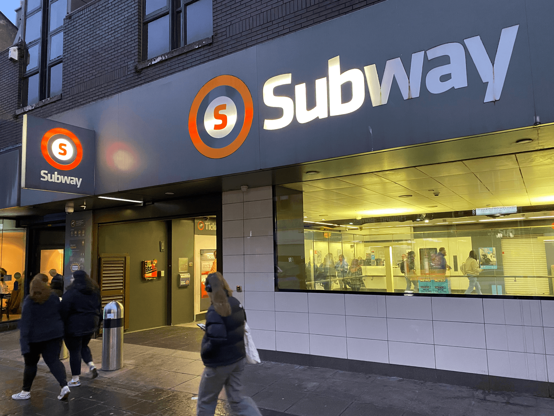 The Hillhead Subway station entrance on Byres Road