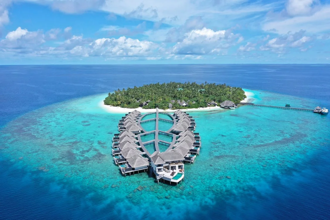 Stunning overwater villas during the best time to visit the Maldives