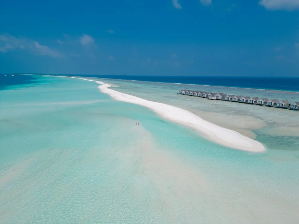 Best Time to Visit the Maldives: Your Ultimate Guide to Paradise in 2025 Your Ultimate Guide to Paradise in 2025