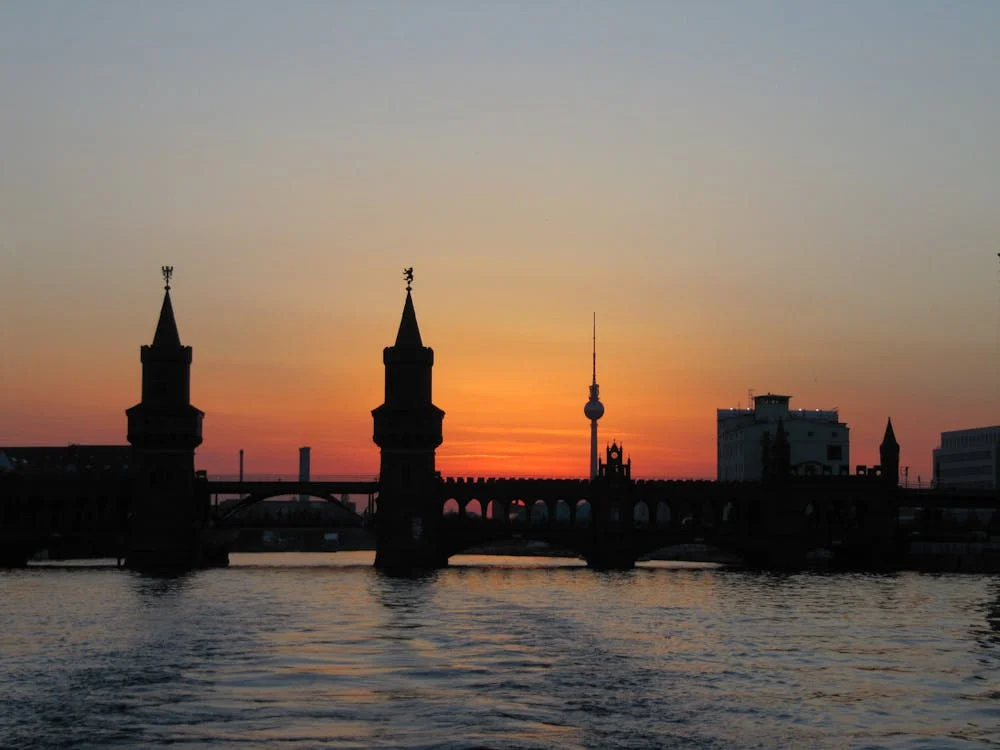 Street Art Scenes in Berlin Ultimate Guide for Travelers - Gohub