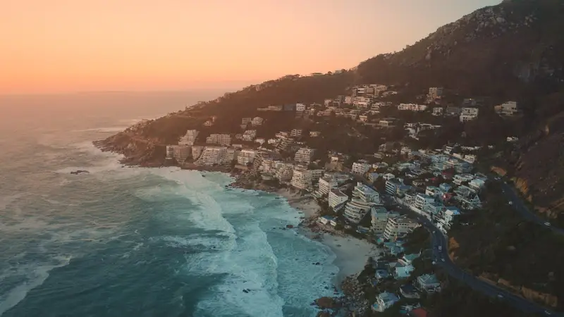 Cape Town is an destination with a mix of natural beauty, adventure, culture, and great food